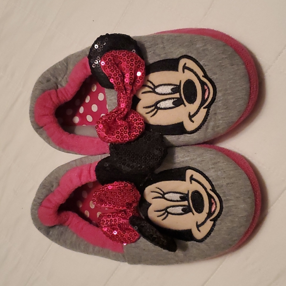 Disney Girl's Minnie Mouse Slippers